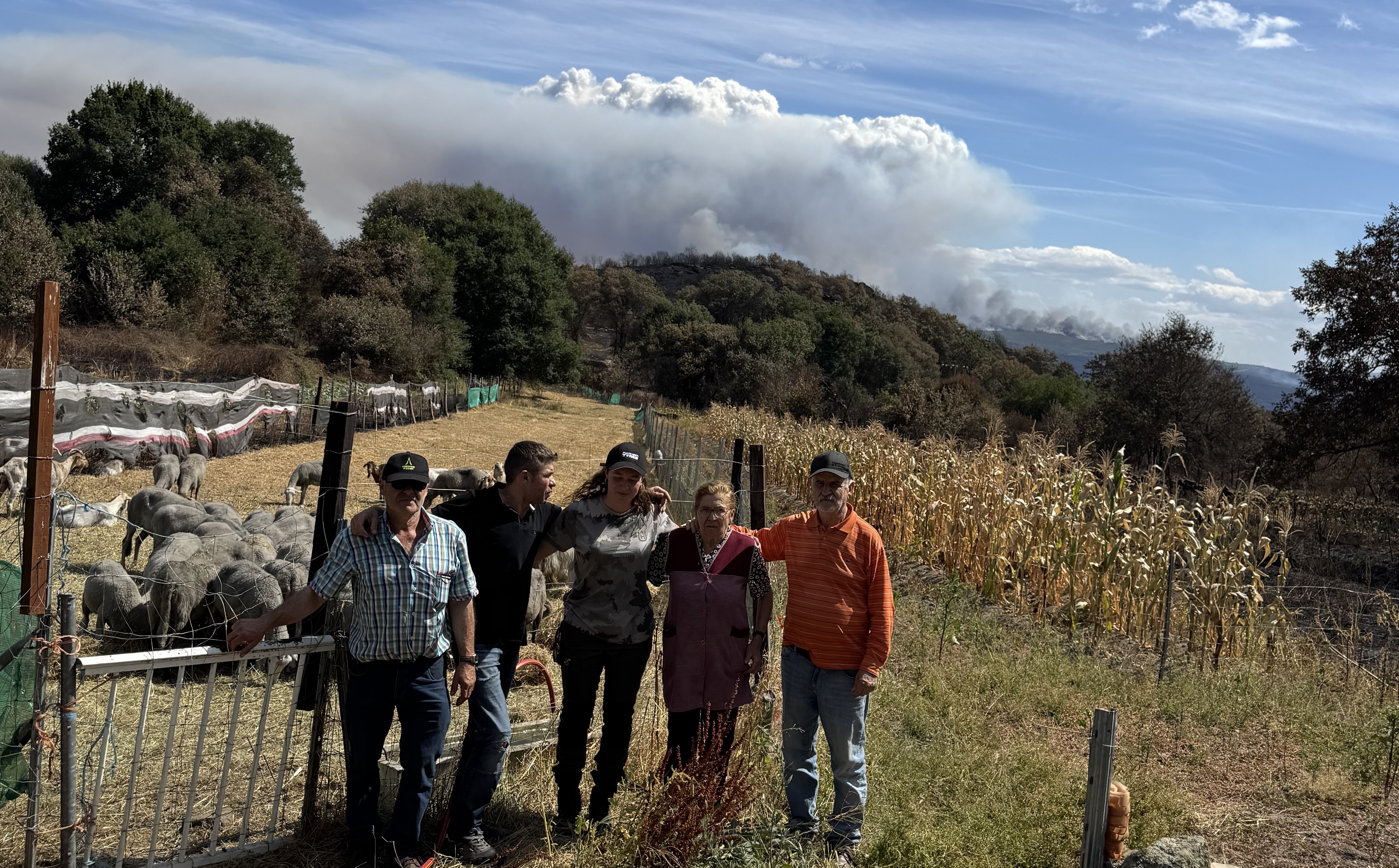 Despite the smiles, the smoke from the fires still rises in the background. License valid for earned editorial, press releases, press kits. All non-broadcast digital and online media Region: Global. This content is solely for editorial use and for providing individual users with information. Any storage in databases, or any distribution to third parties within the scope of commercial use, or for commercial use is permitted with written consent from Ford in Europe GmbH only. 